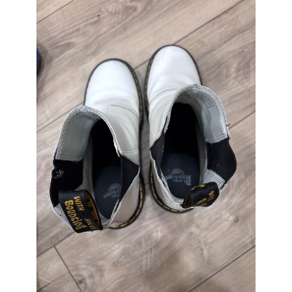 Dr. Martens White Leather Chelsea Ankle Boots Chunky Heel Platform 7 - Picture 6 of 10